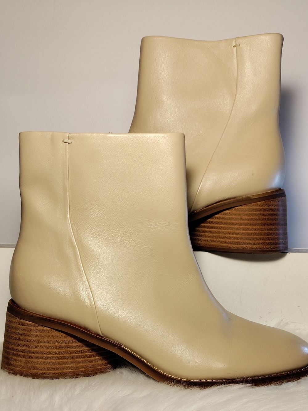 Lucky Brand Cassia Cream Leather Ankle Boots Size 9.5